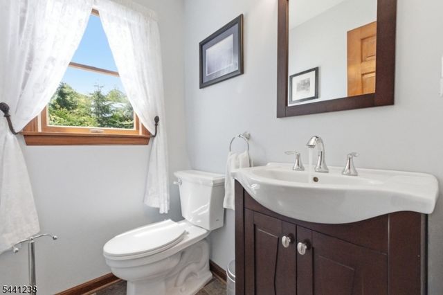 14 Grandview Terrace, Sparta Twp., NJ 07871