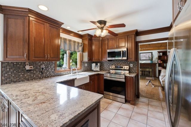 14 Grandview Terrace, Sparta Twp., NJ 07871