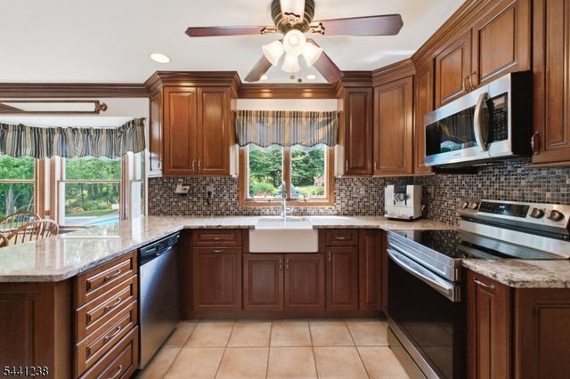 14 Grandview Terrace, Sparta Twp., NJ 07871