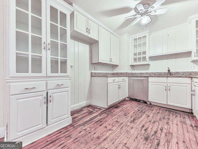 533 Campbell Hill Street NW, Marietta, GA 30060