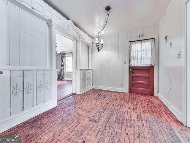 533 Campbell Hill Street NW, Marietta, GA 30060