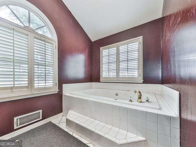 533 Campbell Hill Street NW, Marietta, GA 30060