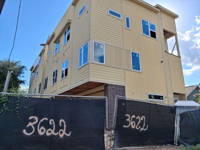 3618 Mcilhenny Street, Houston, TX 77004