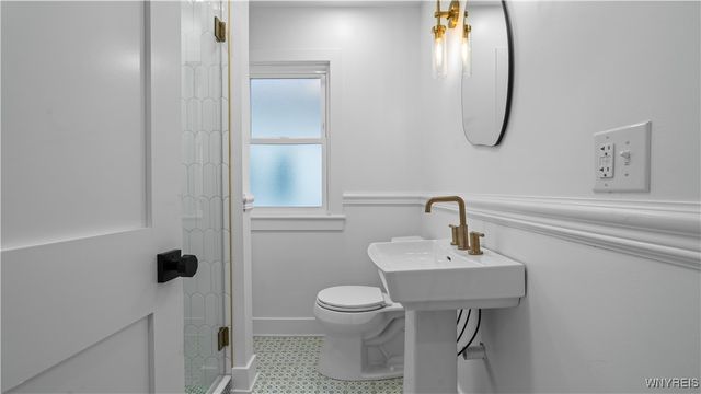 60 Lorraine Avenue, Buffalo, NY 14220