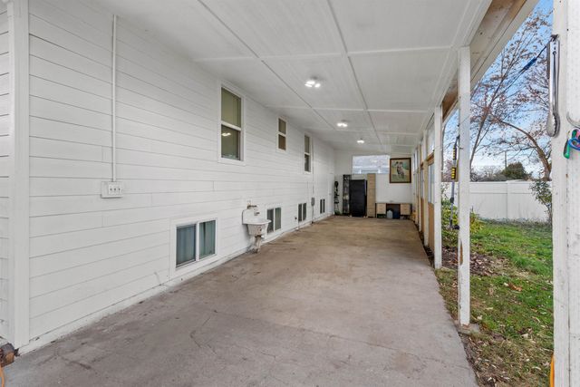 2227 E 4th Ave, Spokane, WA 99202