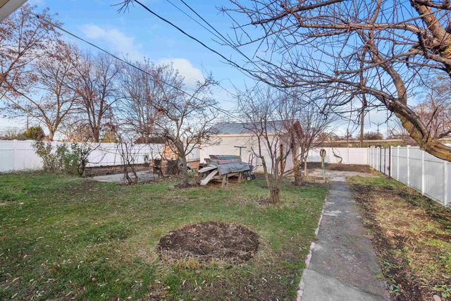 2227 E 4th Ave, Spokane, WA 99202