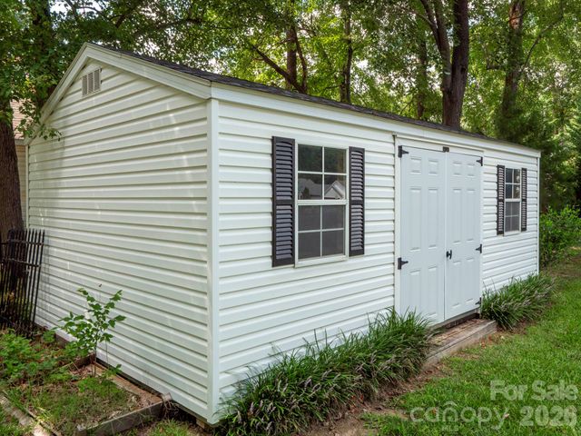 3015 Queensdale Drive, Monroe, NC 28110