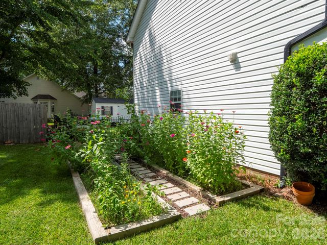 3015 Queensdale Drive, Monroe, NC 28110