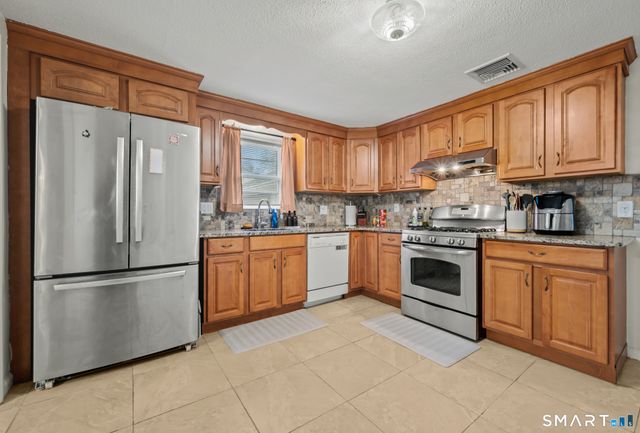 158 Dix Road, Wethersfield, CT 06109