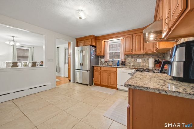 158 Dix Road, Wethersfield, CT 06109