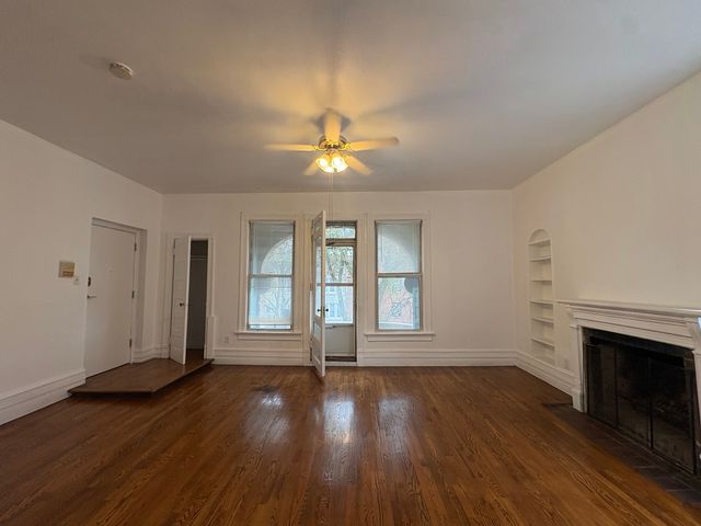 5136 S Blackstone Avenue 3F, Chicago, IL 60615