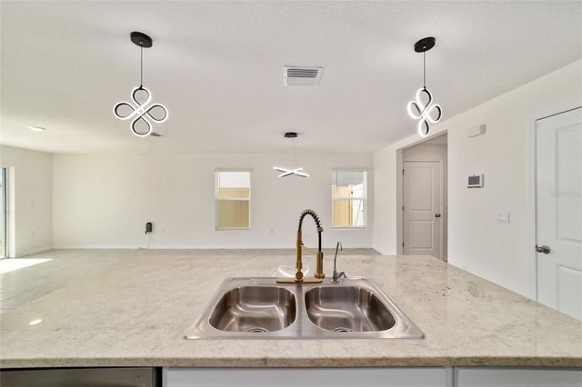 8741 SW 45TH COURT, Ocala, FL 34476
