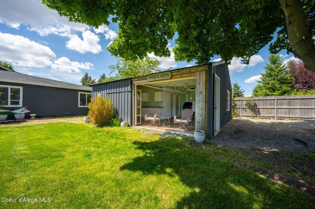 6928 N 4th ST, Dalton Gardens, ID 83815