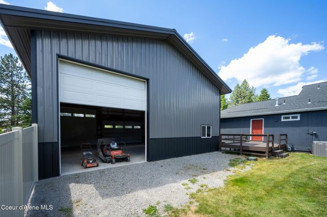 6928 N 4th ST, Dalton Gardens, ID 83815