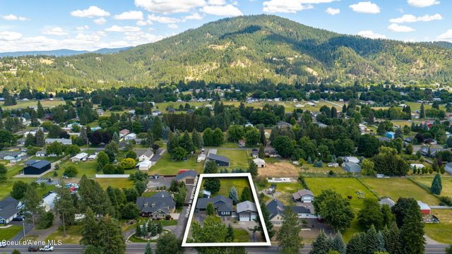 6928 N 4th ST, Dalton Gardens, ID 83815