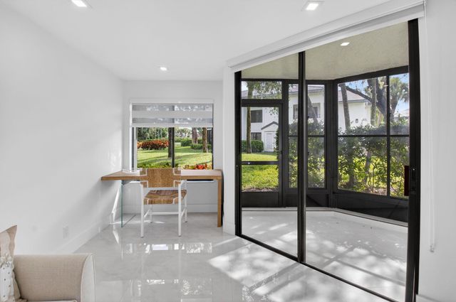 15322 Strathearn Drive 11802, Delray Beach, FL 33446