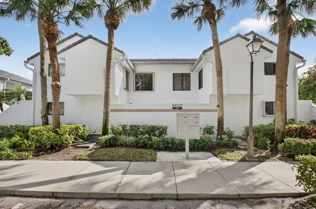 15322 Strathearn Drive 11802, Delray Beach, FL 33446