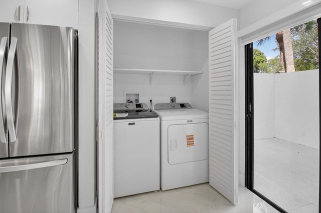 15322 Strathearn Drive 11802, Delray Beach, FL 33446