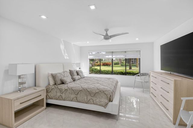 15322 Strathearn Drive 11802, Delray Beach, FL 33446