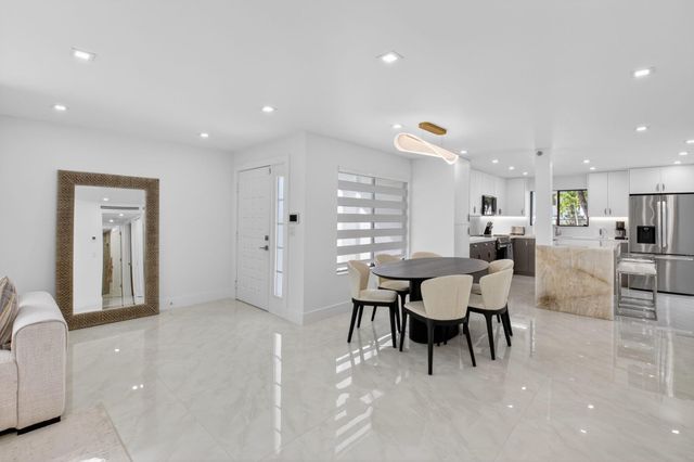 15322 Strathearn Drive 11802, Delray Beach, FL 33446