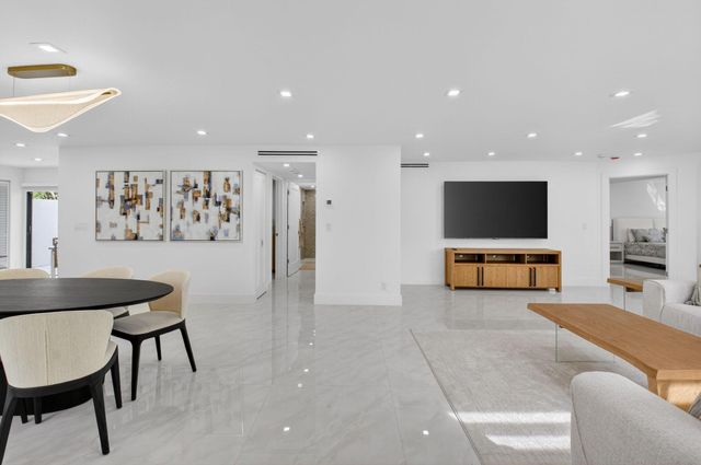 15322 Strathearn Drive 11802, Delray Beach, FL 33446