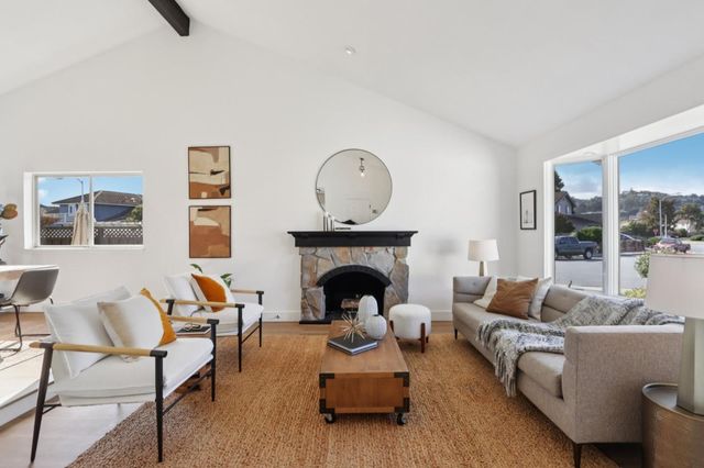 1100 Ramblewood Way, San Mateo, CA 94403