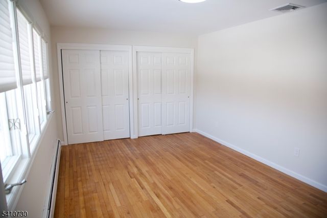 2 Edith Ct, East Hanover Twp., NJ 07936