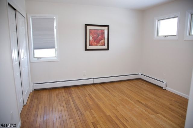 2 Edith Ct, East Hanover Twp., NJ 07936