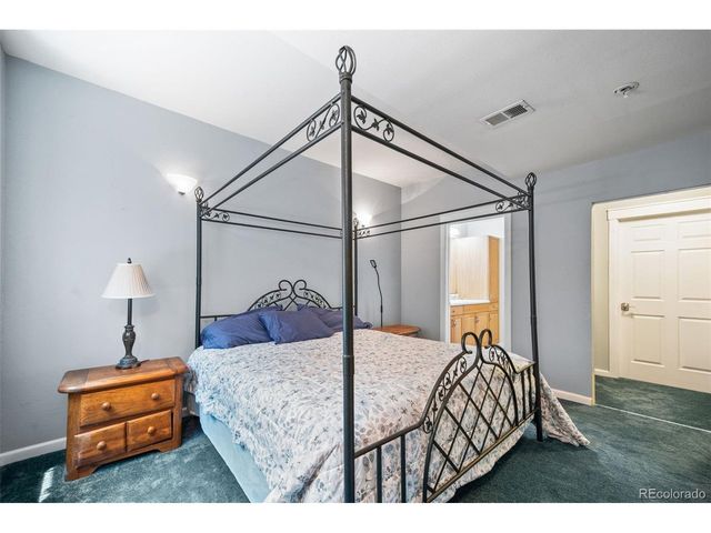 1641 Ames Ct, Lakewood, CO 80214