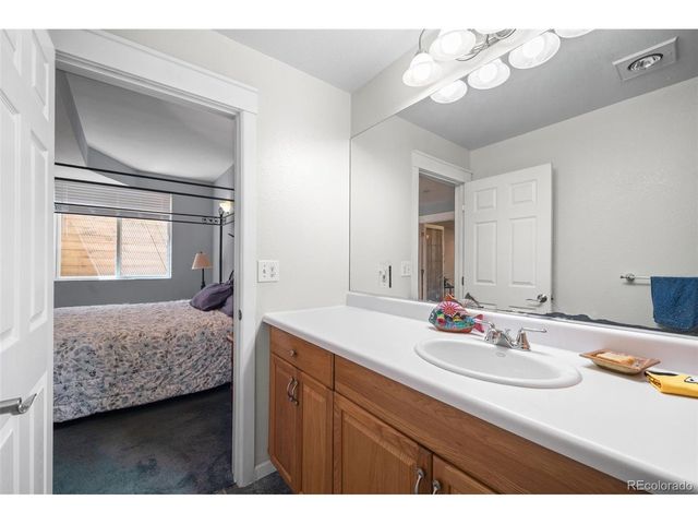 1641 Ames Ct, Lakewood, CO 80214