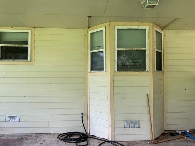 20331 County Road 510v, Brazoria, TX 77422