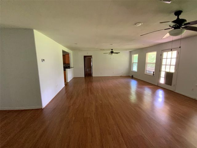 20331 County Road 510v, Brazoria, TX 77422