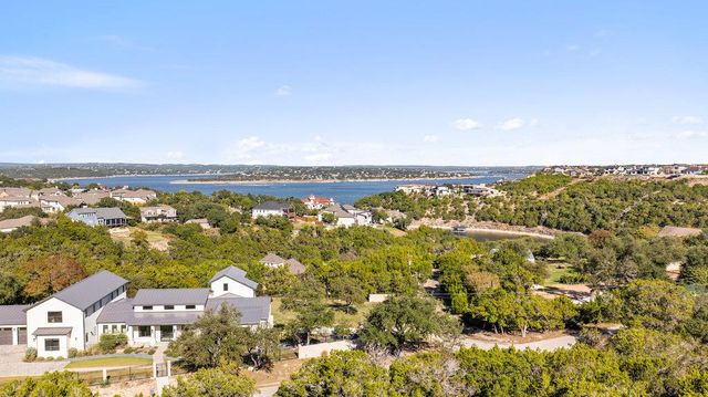 2742 Tradewind DR, Spicewood, TX 78669