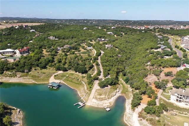 2742 Tradewind DR, Spicewood, TX 78669