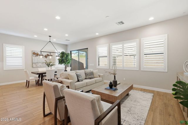 7254 W Buckhorn Trail, Peoria, AZ 85383