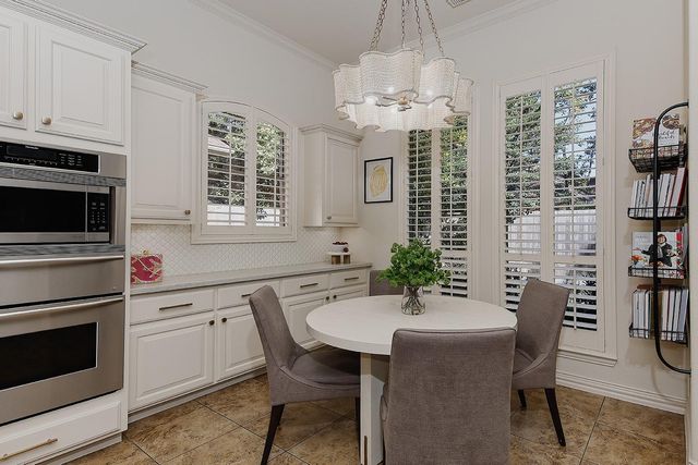 55 Mason Pond Place, The Woodlands, TX 77381