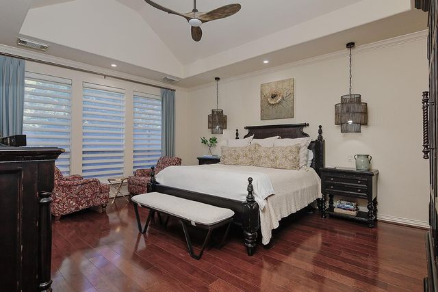 55 Mason Pond Place, The Woodlands, TX 77381