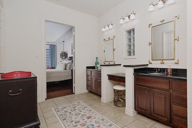 55 Mason Pond Place, The Woodlands, TX 77381