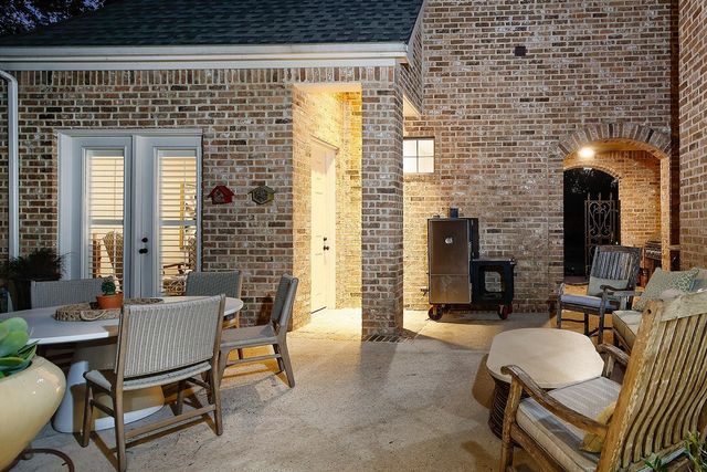 55 Mason Pond Place, The Woodlands, TX 77381