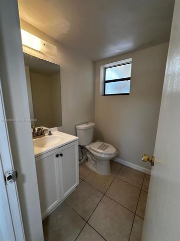 3400 Foxcroft Rd 301, Miramar, FL 33025