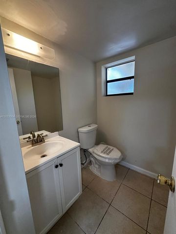 3400 Foxcroft Rd 301, Miramar, FL 33025