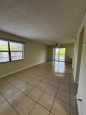 3400 Foxcroft Rd 301, Miramar, FL 33025