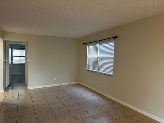 3400 Foxcroft Rd 301, Miramar, FL 33025