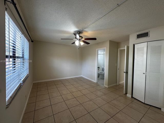 3400 Foxcroft Rd 301, Miramar, FL 33025