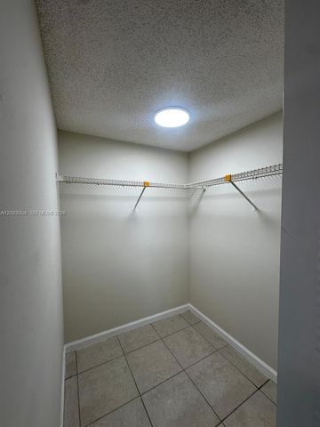3400 Foxcroft Rd 301, Miramar, FL 33025