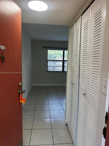 3400 Foxcroft Rd 301, Miramar, FL 33025