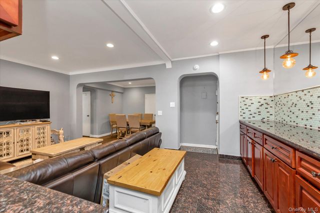 6361 99th Street A6, Rego Park, NY 11374