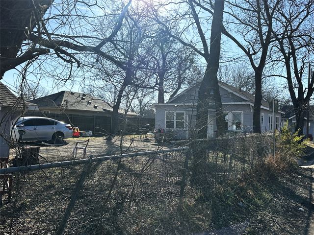 1203 E Jones Street, Sherman, TX 75090