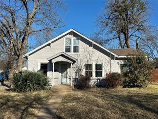 1203 E Jones Street, Sherman, TX 75090