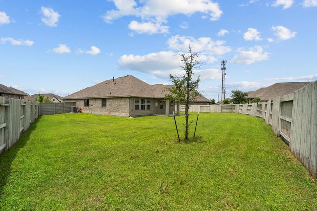 2011 Oak Leaf Court, Manvel, TX 77578
